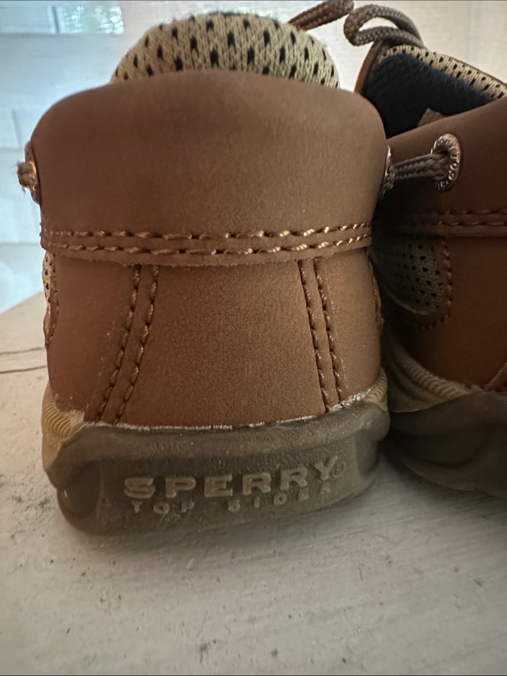 Sperry Kids Top Siders - Picture 2 of 6